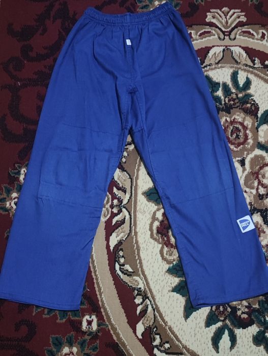 Продам кимоно для дзюдо