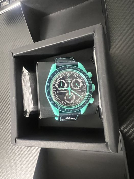 Omega X Swatch Moonswatch mission to earth Polar Lights