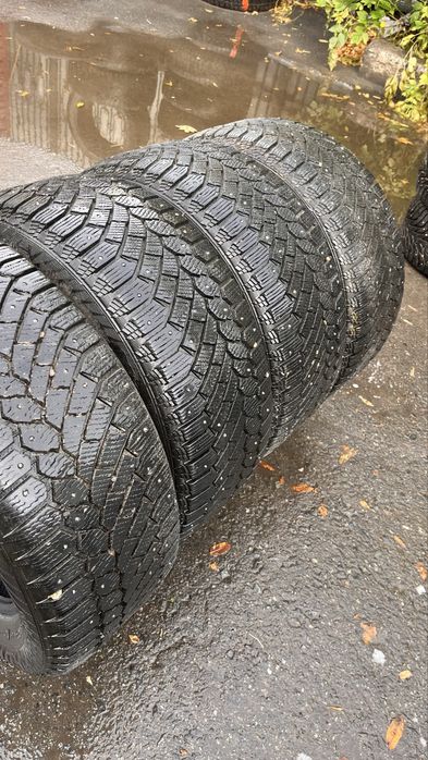 Продам резину 225/55/16