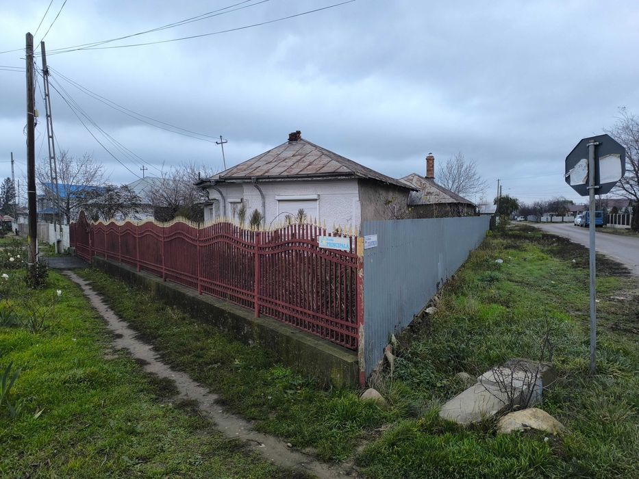 Casa de vanzare in com.Valea Ramnicului satul Nou ,jud.Buzau