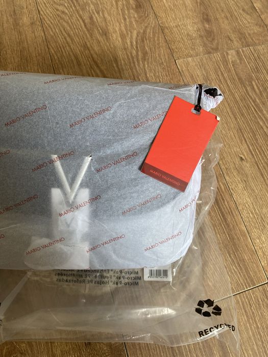 Geanta VALENTINO “Divina”