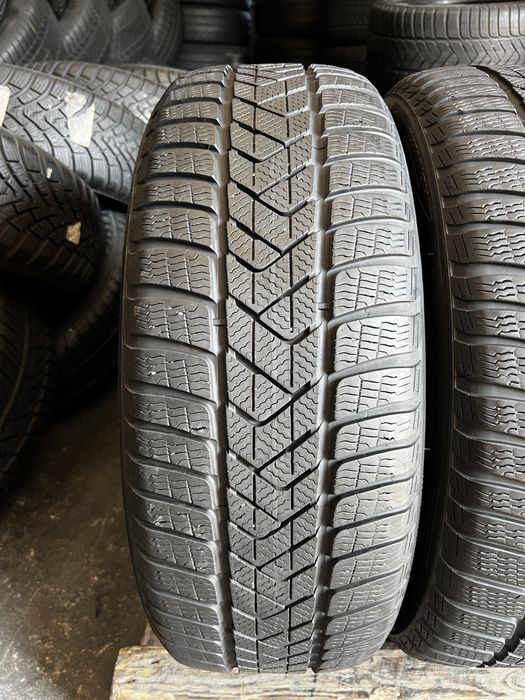 4 anvelope iarna 225/45/19 , Pirelli , RunFlat , 6-6.7 mm !