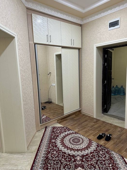 Arenda,ijaraga 2 xona, Sergeli golden Haus 1 etaj  sharoiti bor