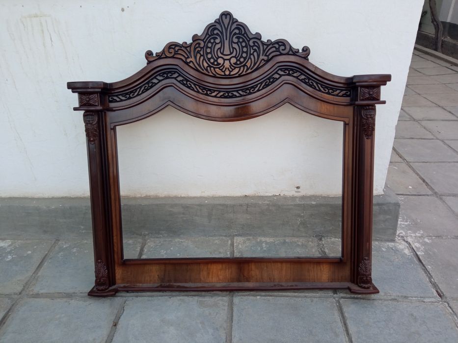 Рама.  Продается. От. Камод