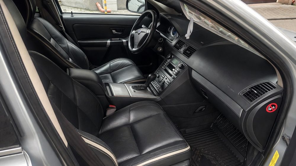 Волво Xc90 4.4 V8 Sport  с газов инжекцион BRC