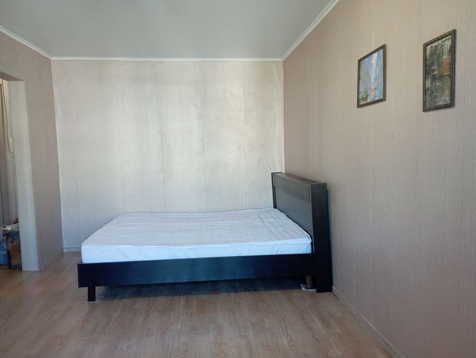 Сдам однокомнатную (длительно)