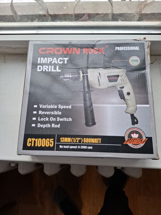Ударная дрель Crown