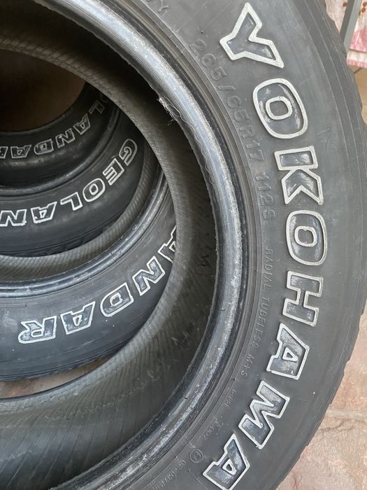 Продам  комплект резины YOKOHAMA