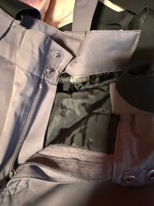 Costum schi damă 4F NeoDry 8000 – geacă + pantaloni – M (38–40)