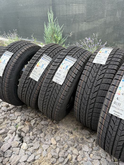 225/65R16 C Good Year noi ( 4 bucăți de iarnă )