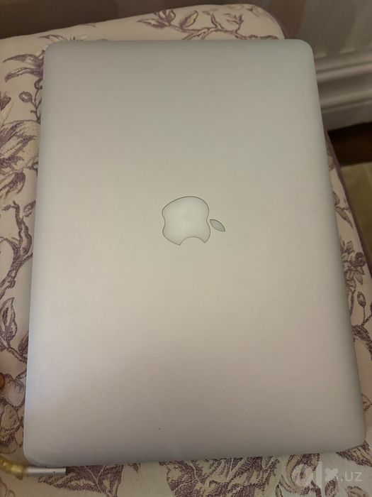 Macbook 2011 яхши холатда