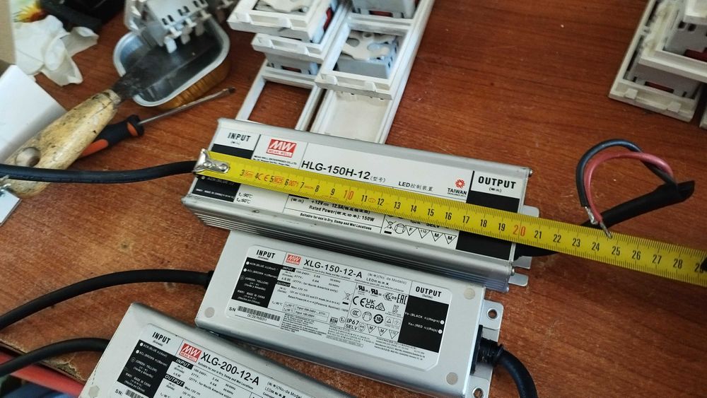 MEAN WELL XLG-200 - 150 и HKG -150 - захранващи блокове - LED драйвери