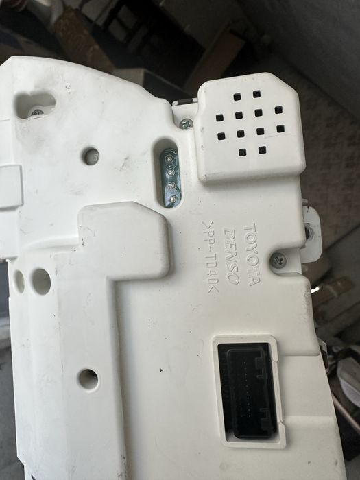 Оптитрон камри 40, Американец LE