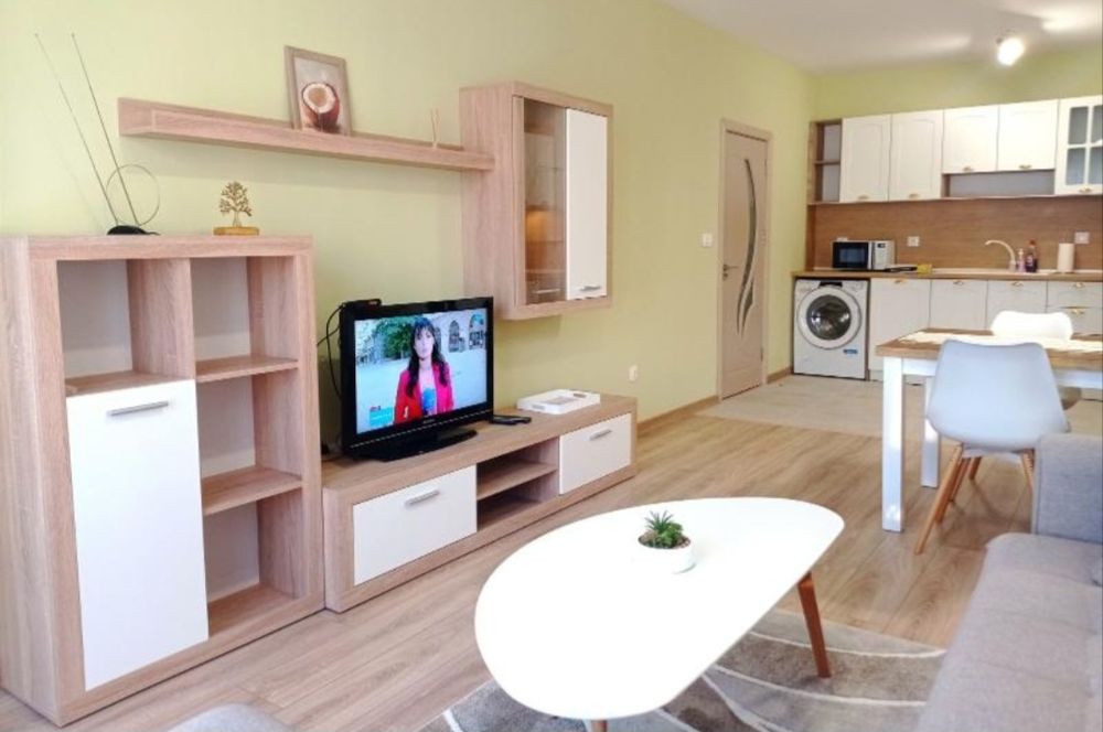 Дава се под наем Двустаен апартамент в Пловдив, Тракия - 70 кв.м за 510 € - Снимка #3