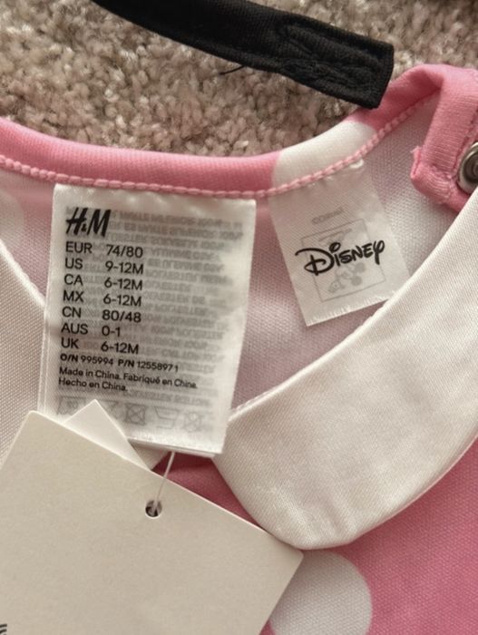 Costum Minnie Mouse H&M – rochiță + pălărie, 6–12 l