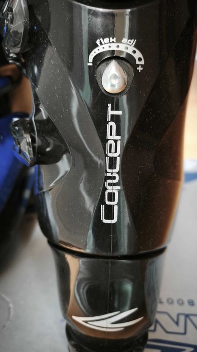 Vind schiuri Elan. clapari Lange, patine, sanie