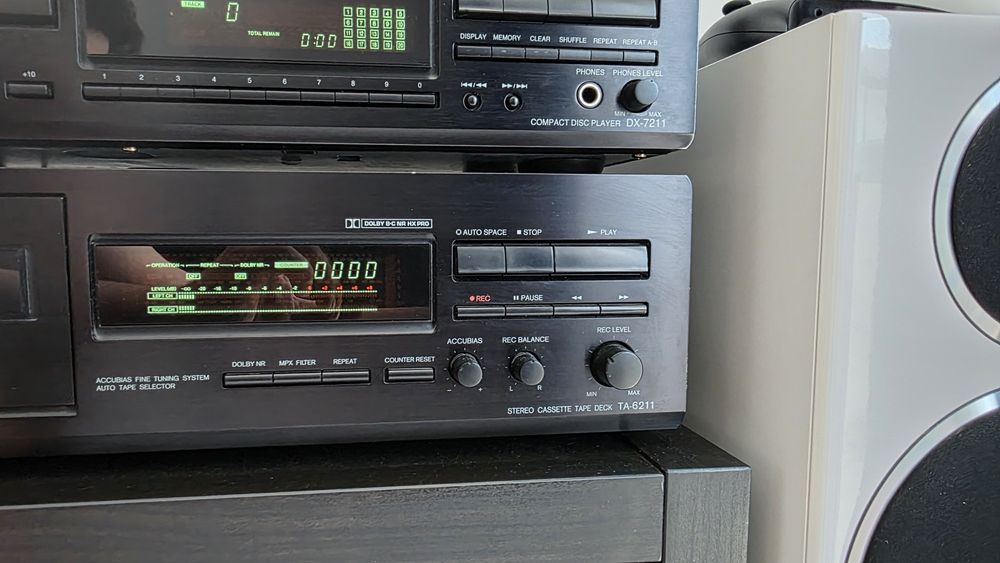Linie Onkyo fara amplificator