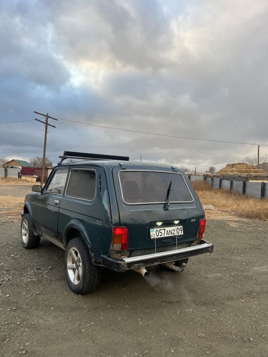 Продою ниву 2009 года