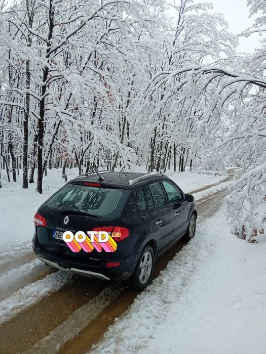 Vand Renault koleoes 4×4 2009 negru 4×4