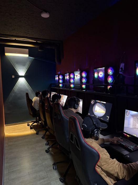 Продается компютерный клуб Game Club Sotiladi 50 ПК