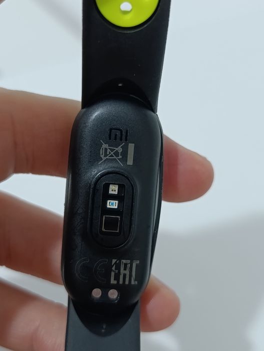 Xiaomi mi band 6