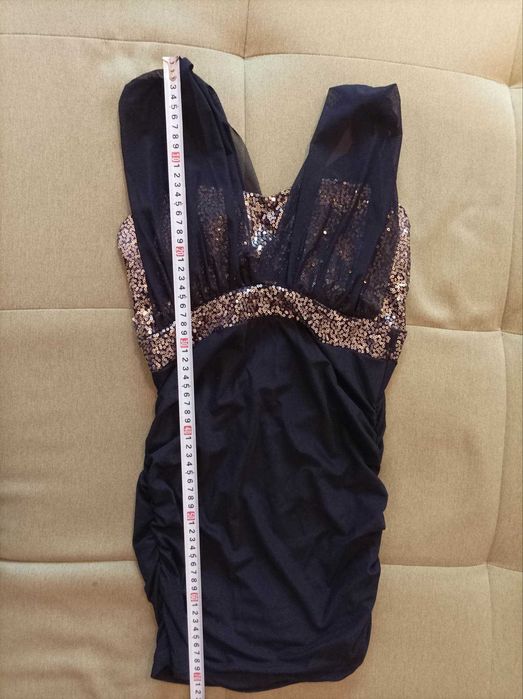 Малка черна рокля С/ ХС