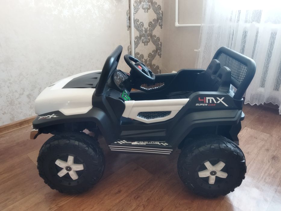 Продаю детские электромобили