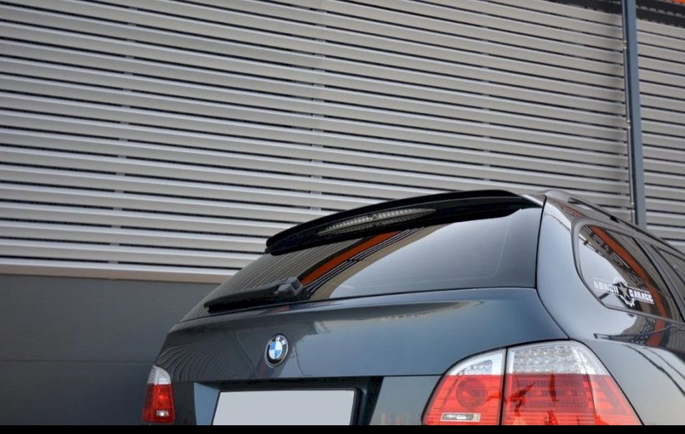 Eleron lip / codita luneta BMW E61 break
Negru lucios, plastic ABS