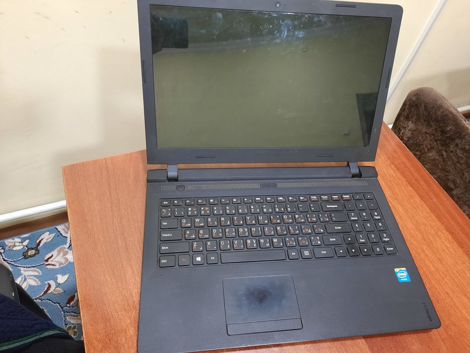 Lenovo . Srochni sotiladi