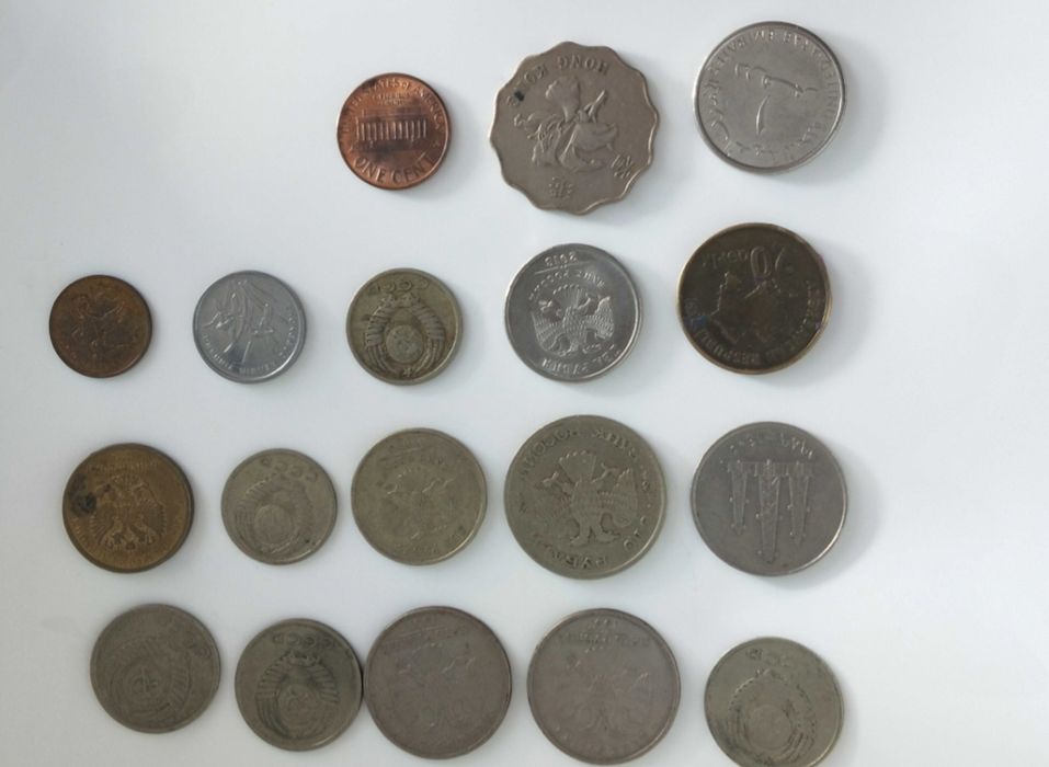 Продам коллекционные монеты