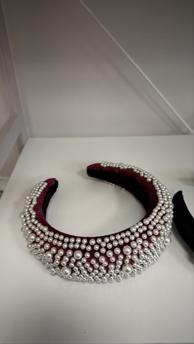 Меки, обемни диадеми за коса