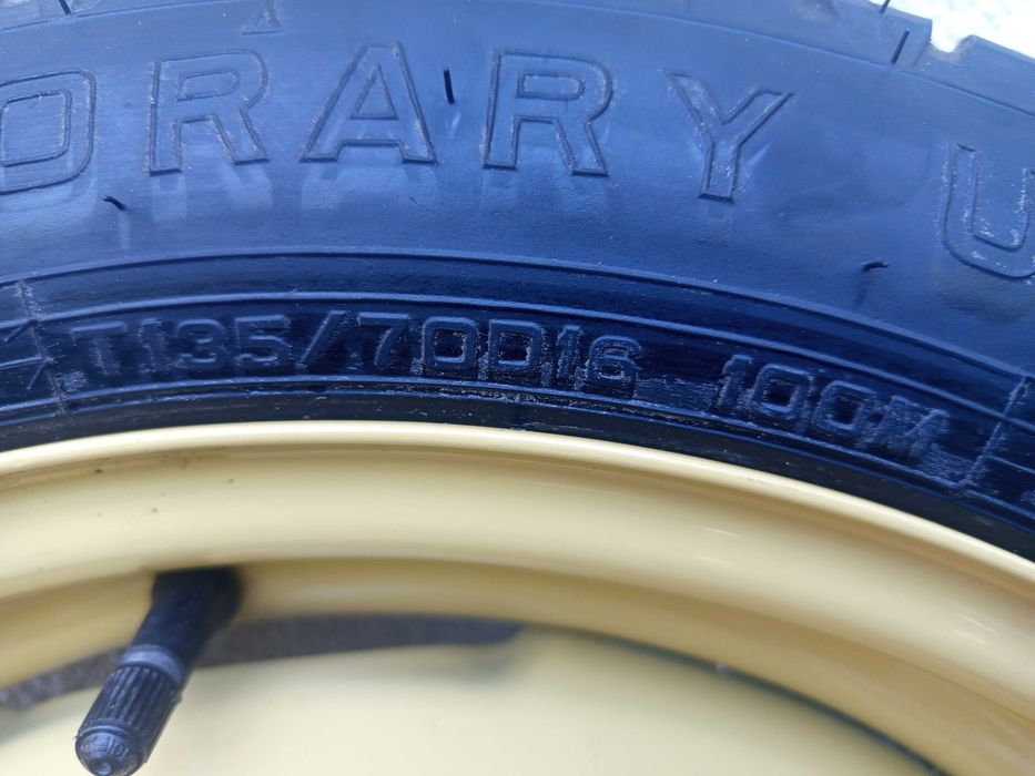 резервна гума патерица за Хонда 17 или 16 цола крик ключ