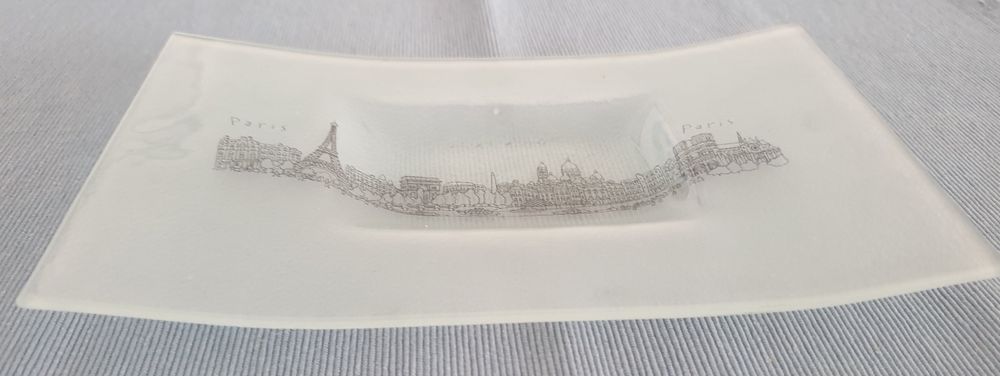 Чиния с  декорация