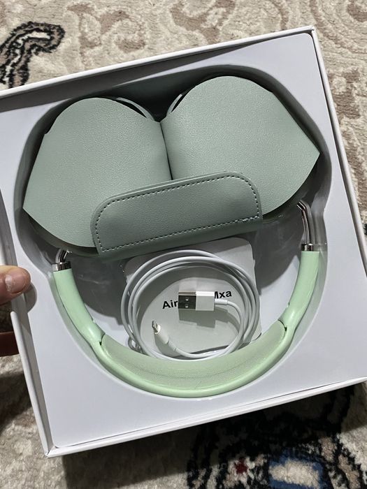 Наушники AirPods Max