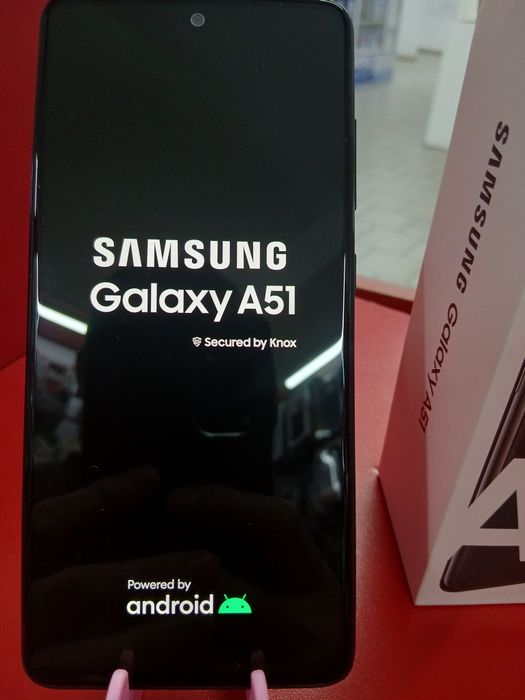 Продам телефон самсунг а51