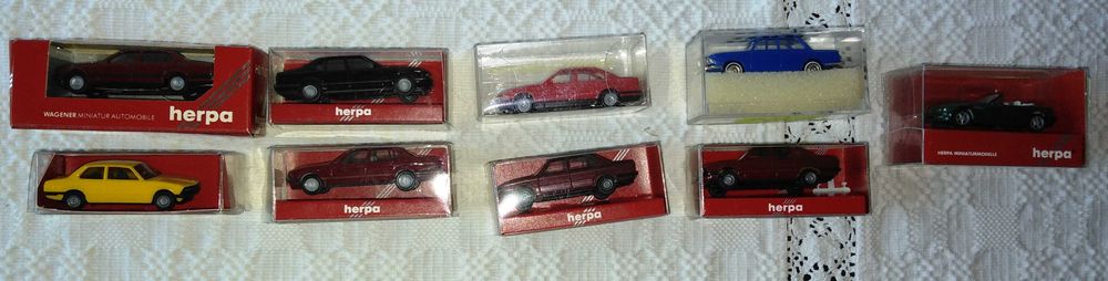 Vand machete autoturisme BMW, la cutie, scara 1:87, HERPA, Germania