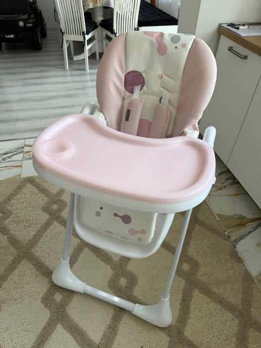 Scaun de masa bebe