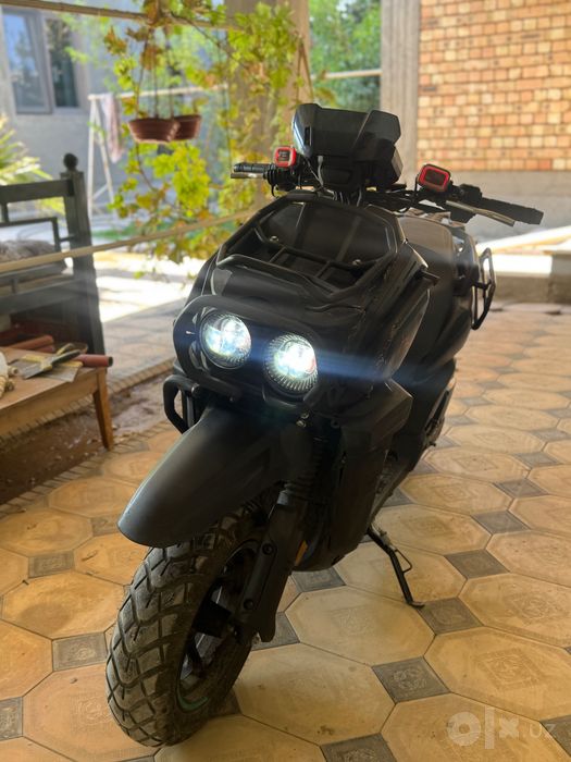 Продается скутер Tank JST
