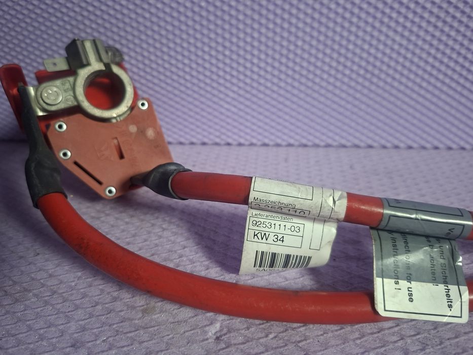 Borna baterie plus cu capsa pirotehnica BMW F20 F21 F22 F23 Cod 9253111 in stare buna de funcționare