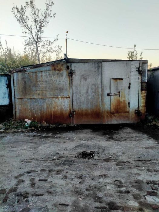 Продам металлический гараж