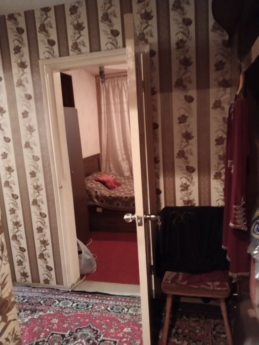 Продается 1 комнатная квартира переделанная в 2х комнатную