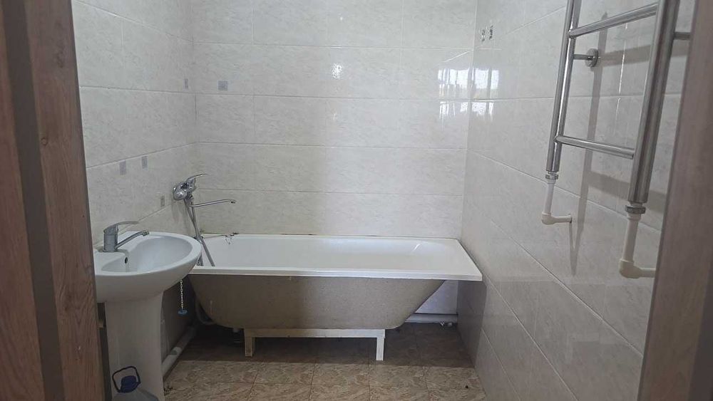 3 ханалы квартира узак муддетке ижарага бериледи