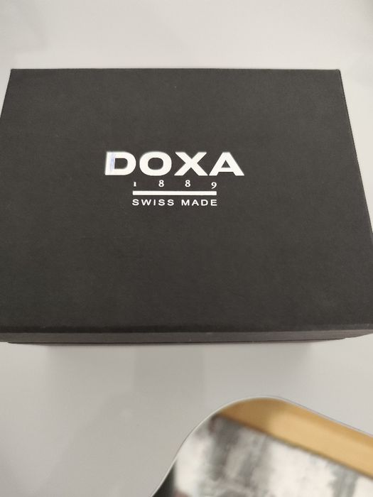 Când ceas elegant Doxa