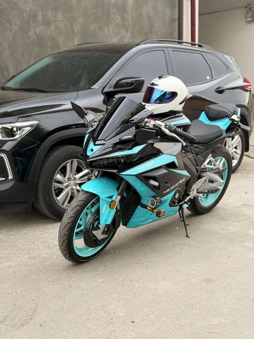 Мотоцикл BONVI 400cc