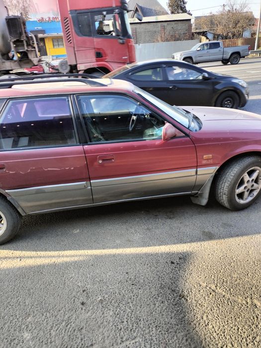 Авто машина Мазда универсал переходка