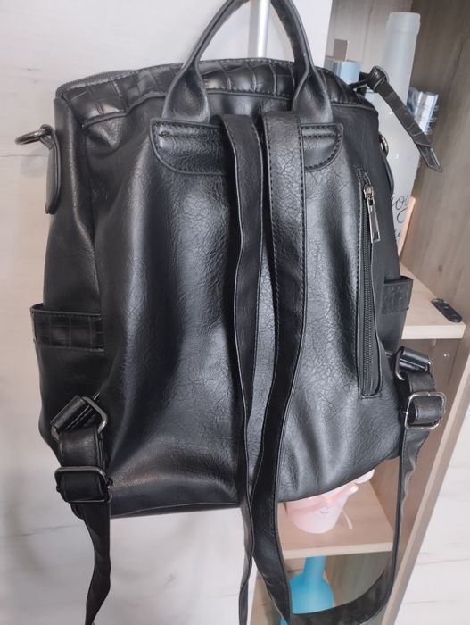 Кожена раница !!!