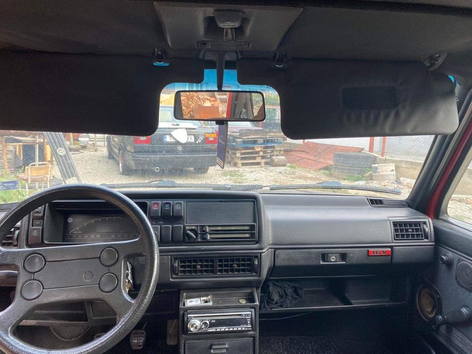 VW Jetta 1.8  112к.с.