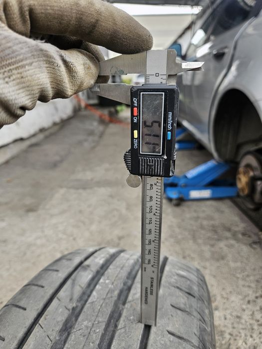 Продават се летни гуми 245/45/18 Bridgestone turanza t005