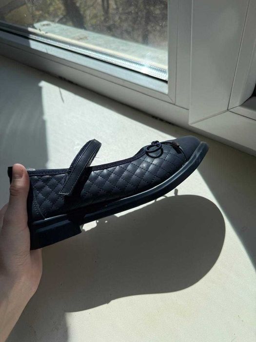 Школьные туфли 35 размер