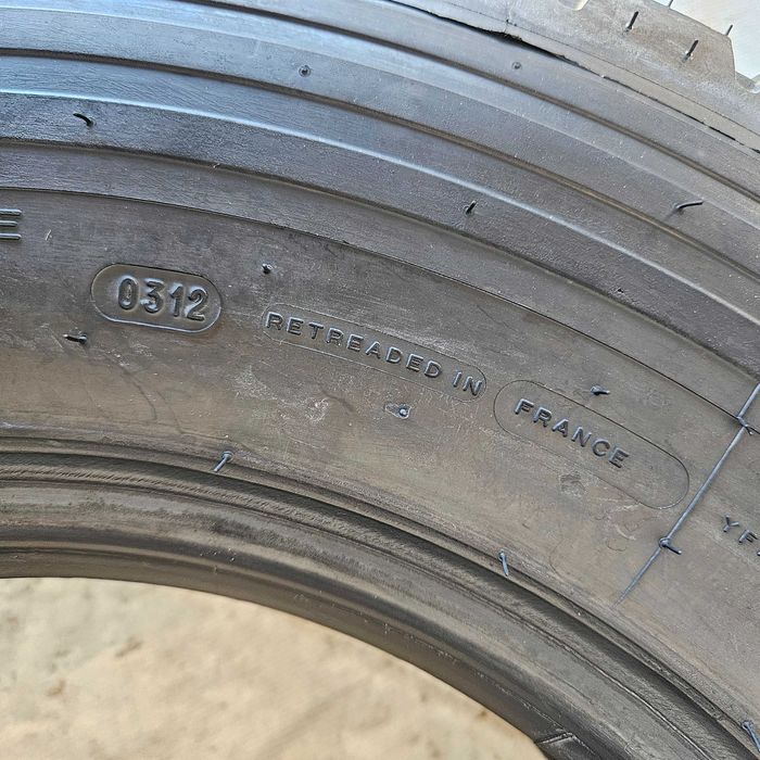 1 Нова гума 235/75R17.5 Michelin Remix XDE2 132/130M M+S France